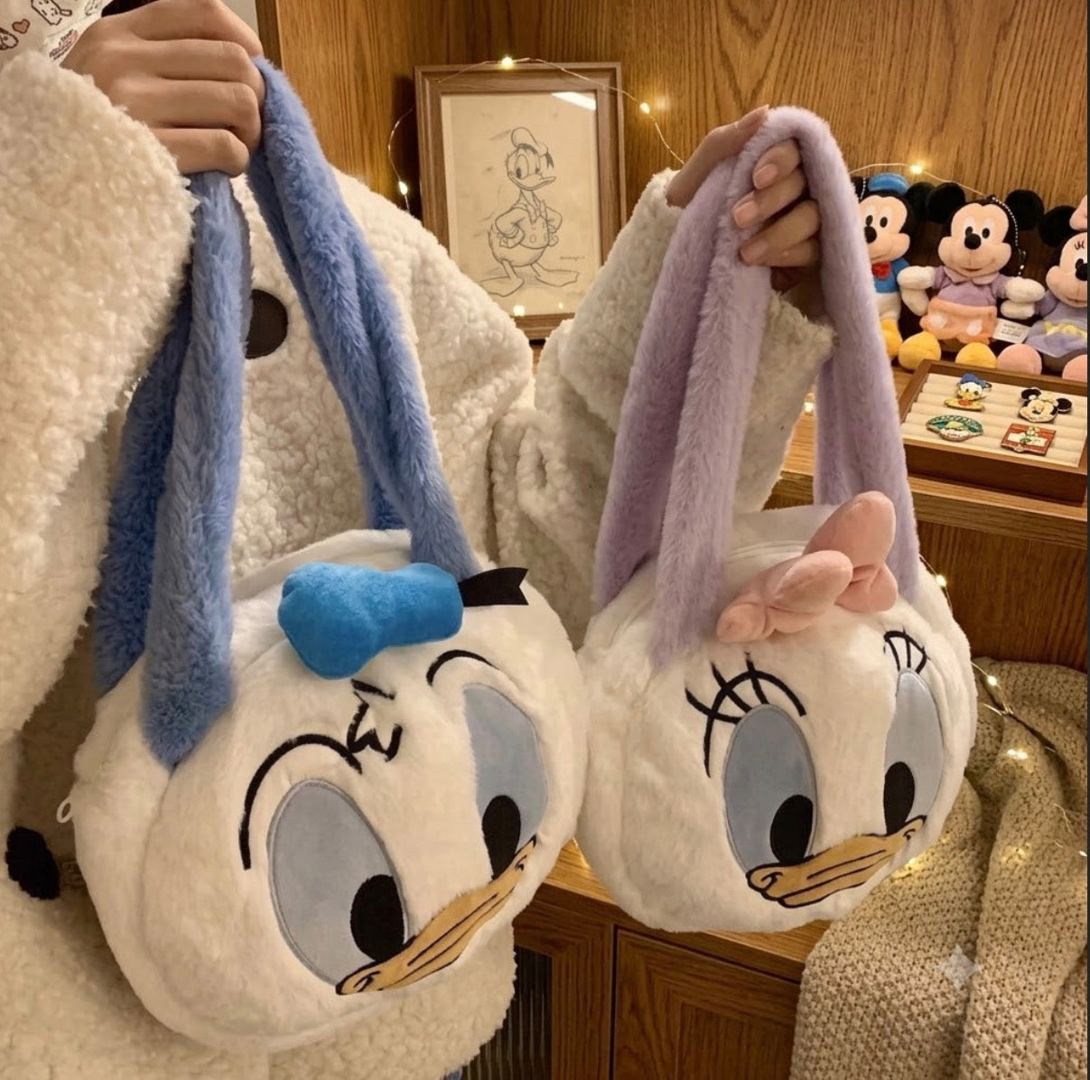 Donald & Daisy Duck Plush Handbag – Disney Fluffy Tote Bag